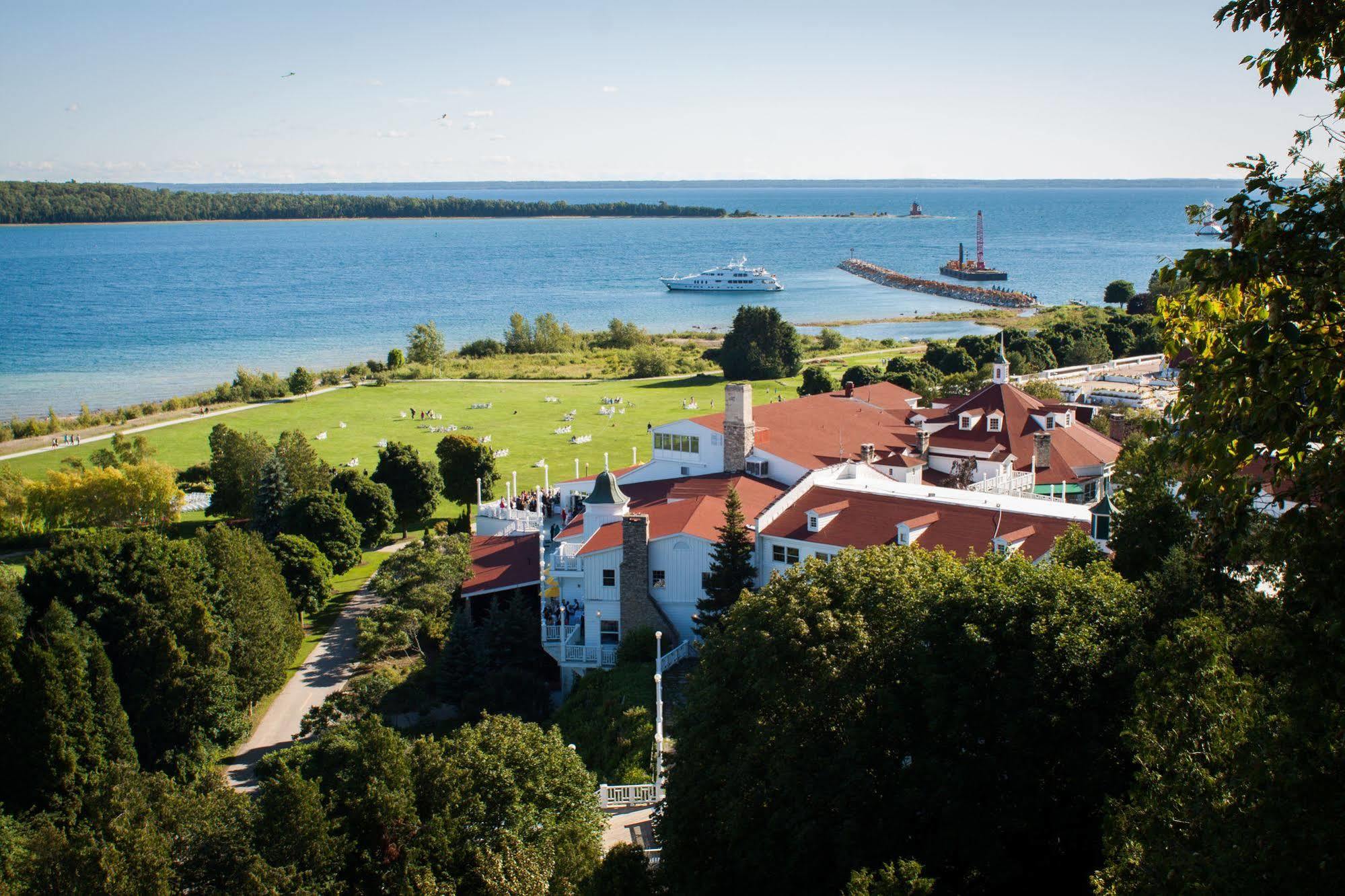 Mission Point Resort 麦基诺岛 外观 照片