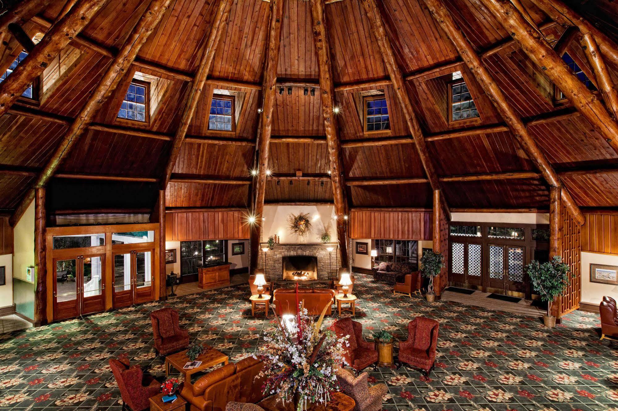 Mission Point Resort 麦基诺岛 外观 照片